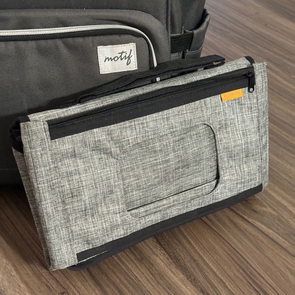 Liuliuby Smart Changing Kit - Picture 1 of 10